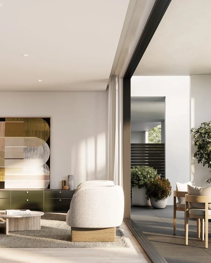 Courtyard living and dining